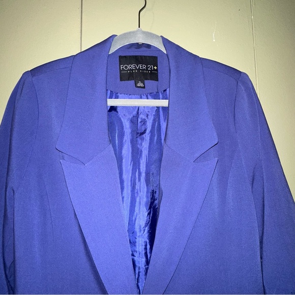Forever 21 Plus Blazer - Picture 3 of 12